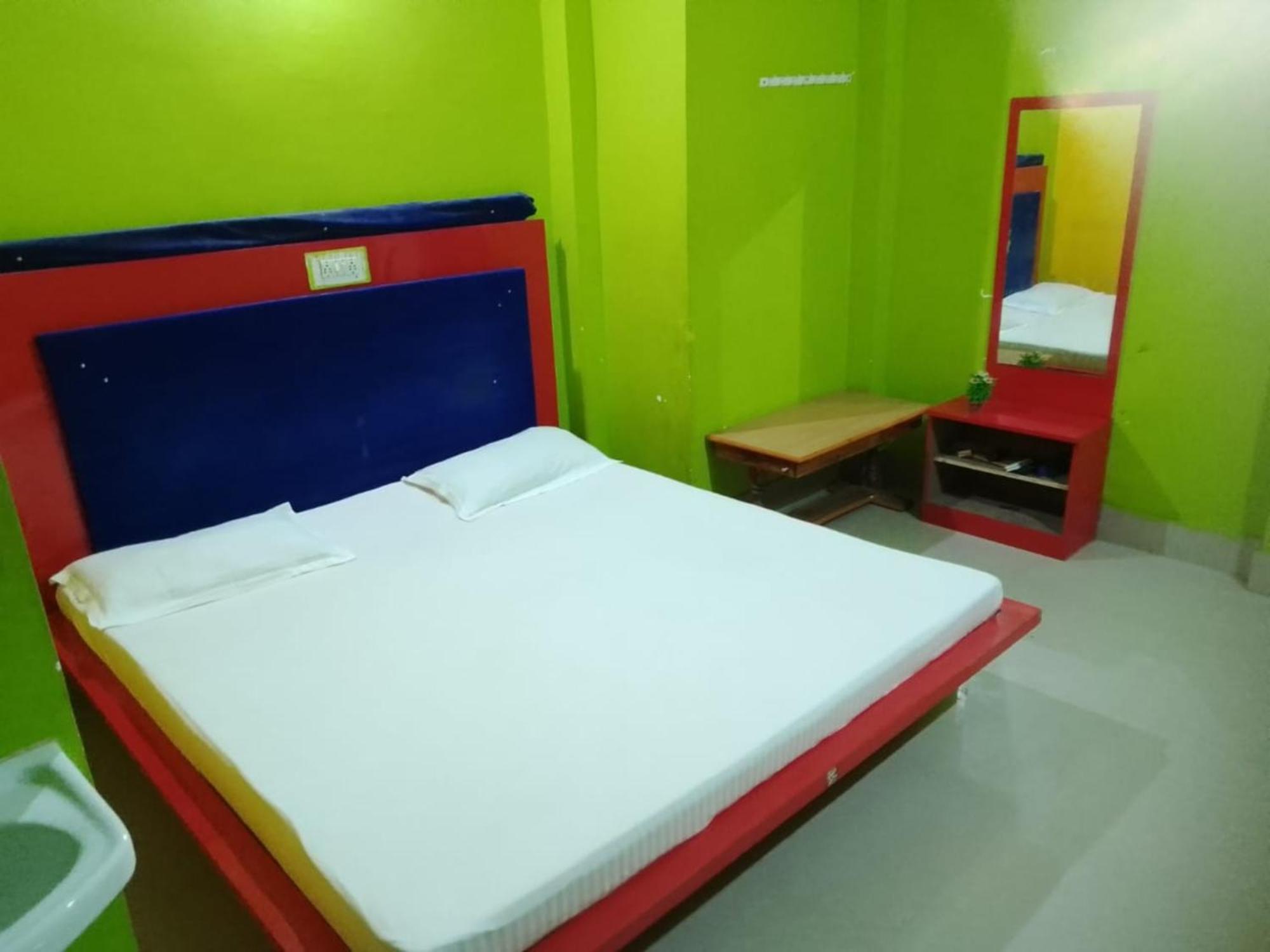 Hotel Sun Plaza-Near Konark Sun Temple- Couple Friendly-Best Choice Of Travellers Экстерьер фото