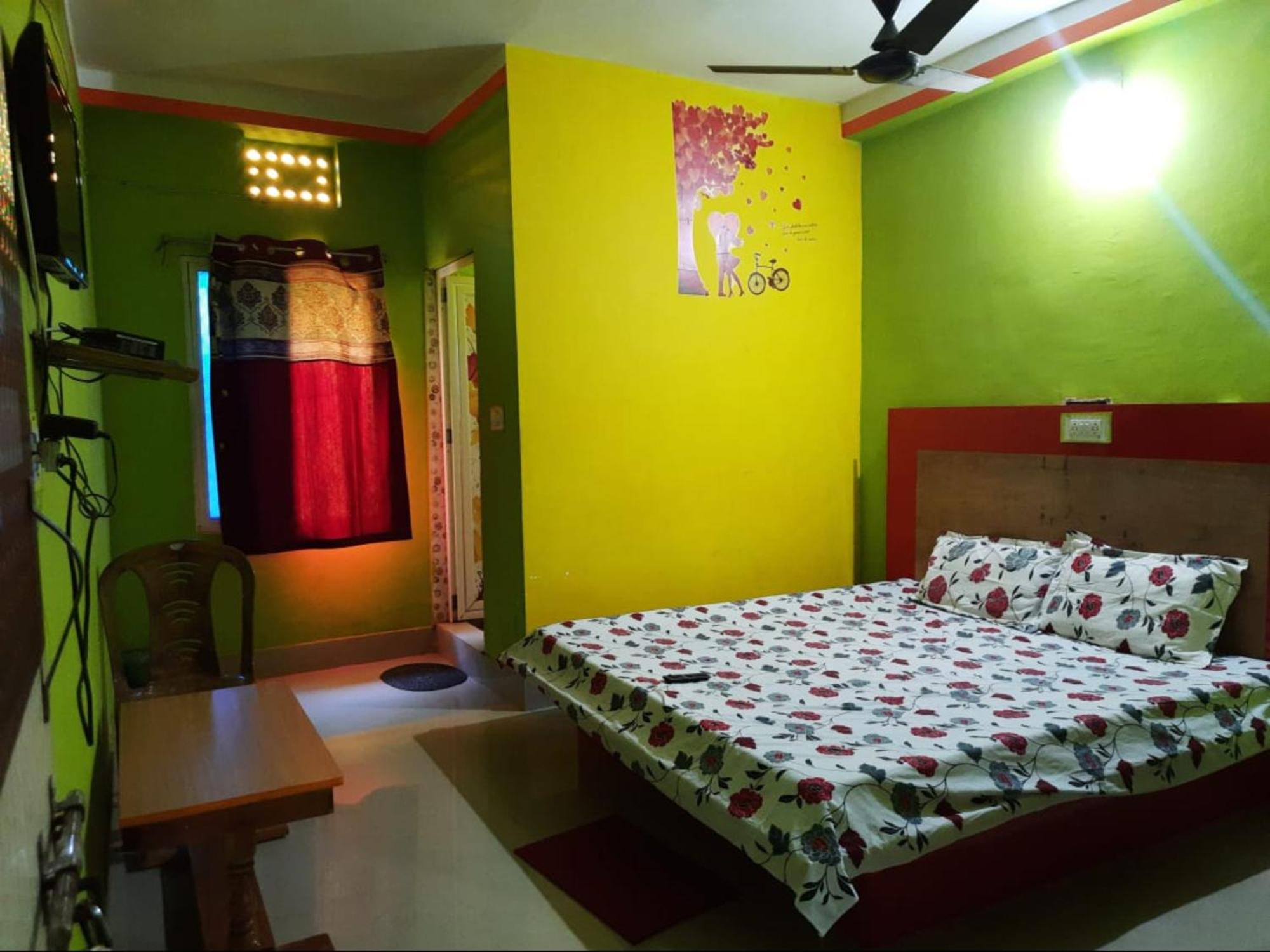Hotel Sun Plaza-Near Konark Sun Temple- Couple Friendly-Best Choice Of Travellers Экстерьер фото