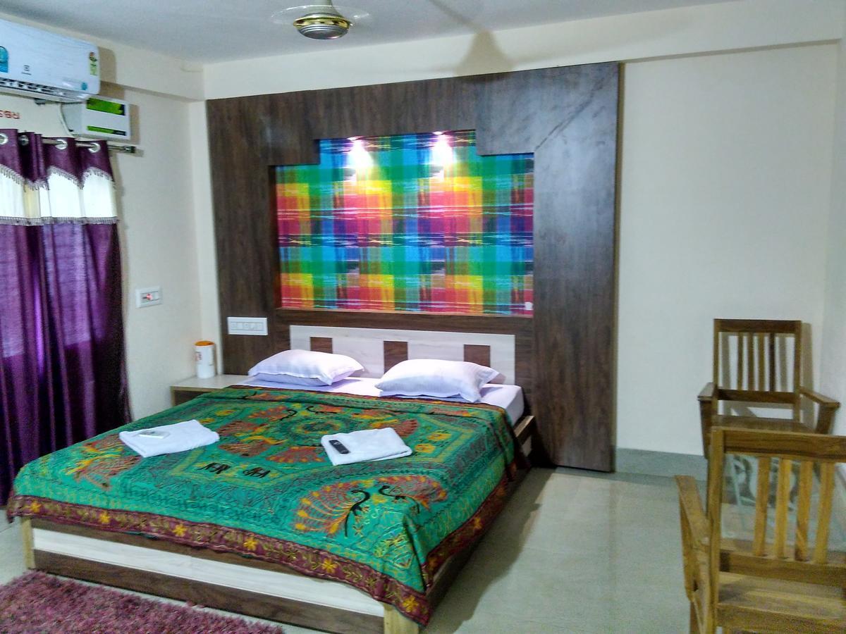 Hotel Sun Plaza-Near Konark Sun Temple- Couple Friendly-Best Choice Of Travellers Экстерьер фото