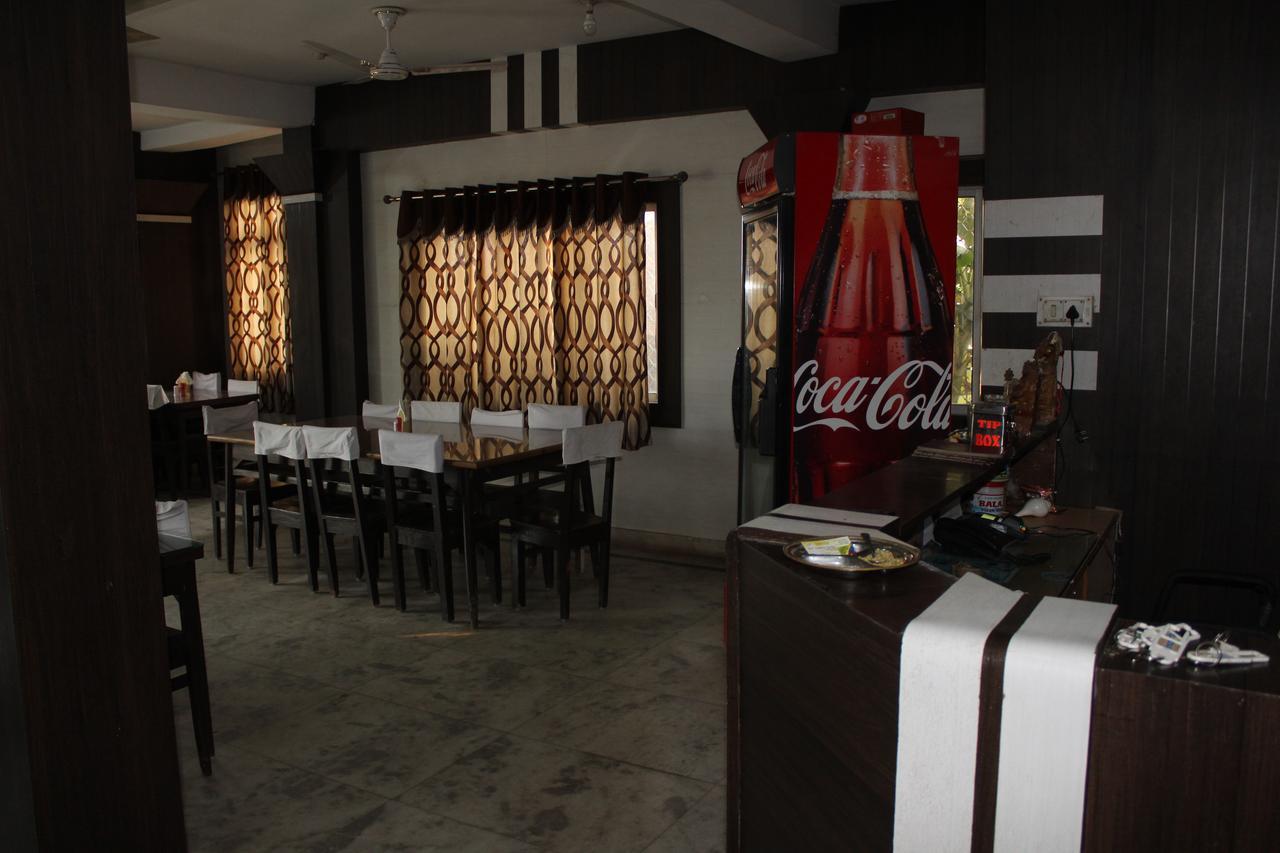 Hotel Sun Plaza-Near Konark Sun Temple- Couple Friendly-Best Choice Of Travellers Экстерьер фото